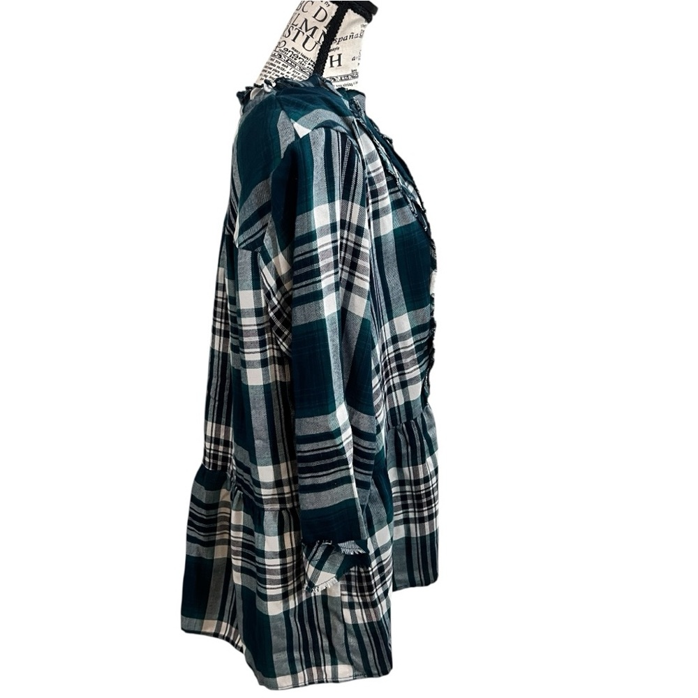 Knox Rose‎ Green Plaid Ruffle Blouse - Picture 4 of 11